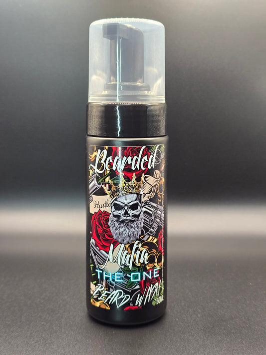 Organic beard shampoo with refined masculine scent